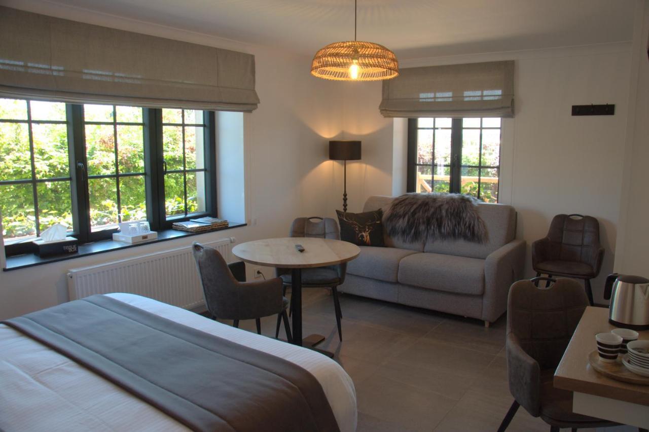 Auberge La Hutte Lurette Paliseul ภายนอก รูปภาพ