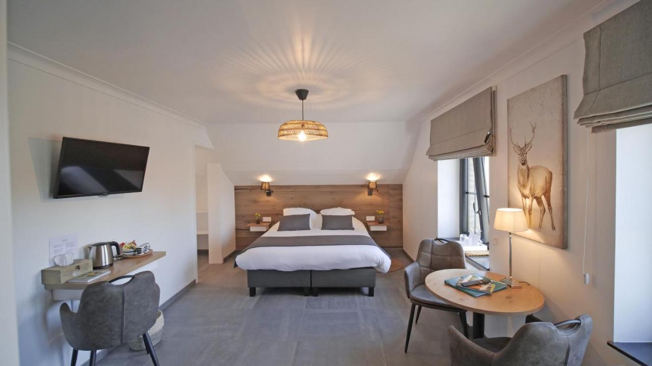 Auberge La Hutte Lurette Paliseul ภายนอก รูปภาพ