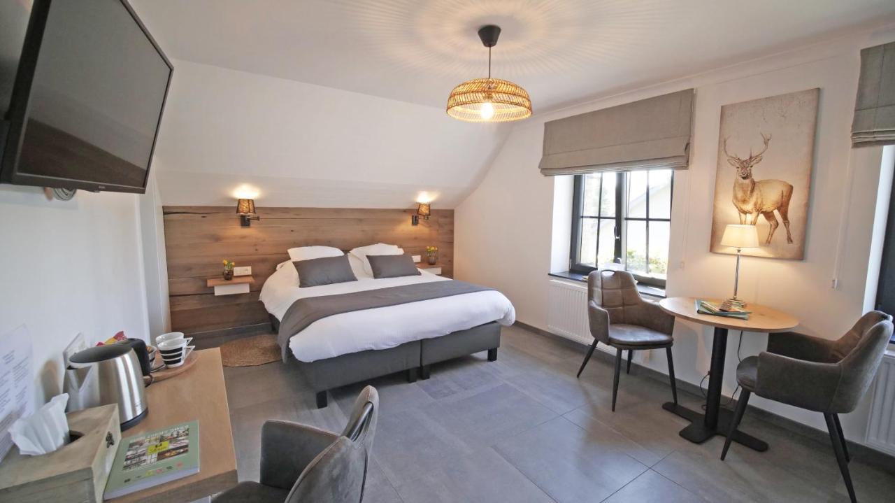 Auberge La Hutte Lurette Paliseul ภายนอก รูปภาพ