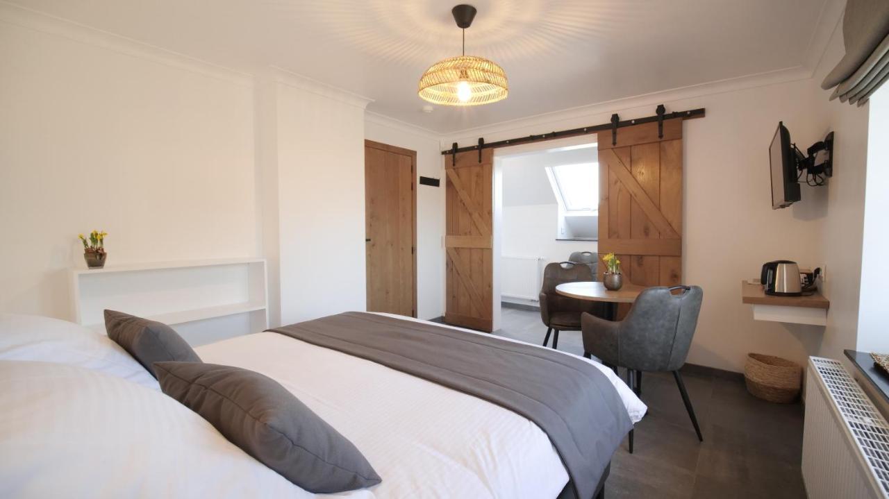 Auberge La Hutte Lurette Paliseul ภายนอก รูปภาพ