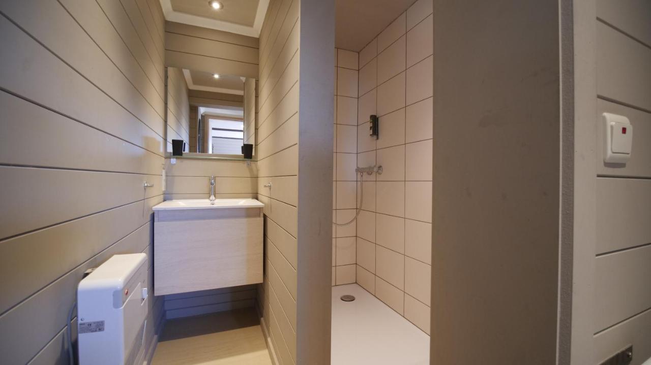 Auberge La Hutte Lurette Paliseul ภายนอก รูปภาพ