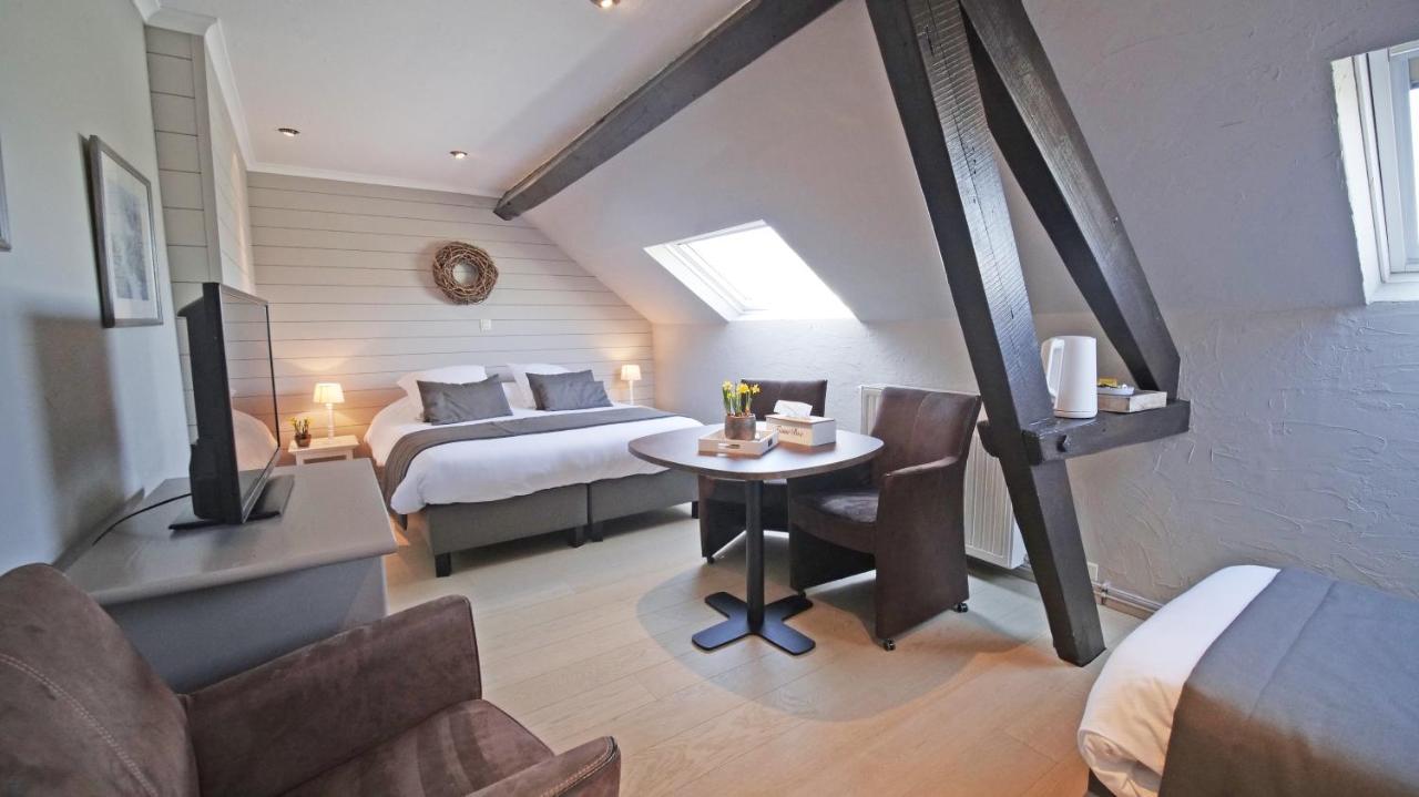 Auberge La Hutte Lurette Paliseul ภายนอก รูปภาพ